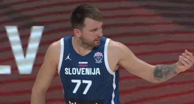 对裁判的看 对裁判的看