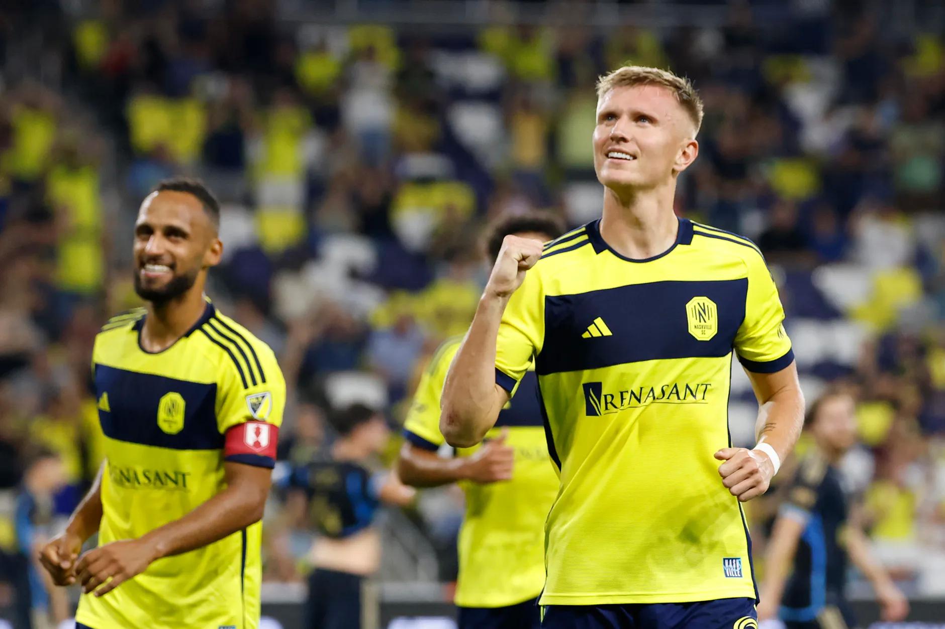 以便在季后 以便在季后